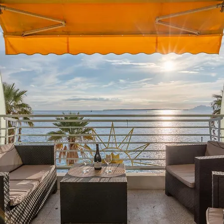 Le Soleil Front De Centre Juan Les Pins 아파트